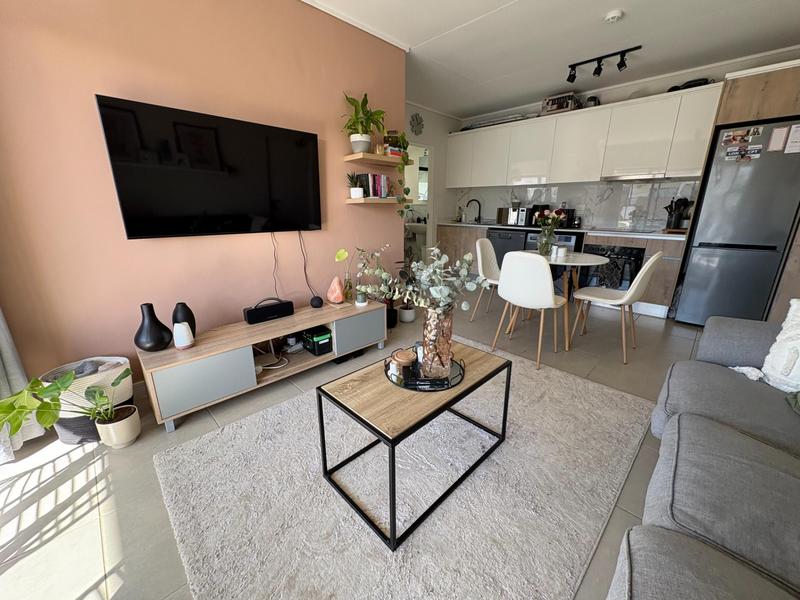To Let 1 Bedroom Property for Rent in Richwood Western Cape
